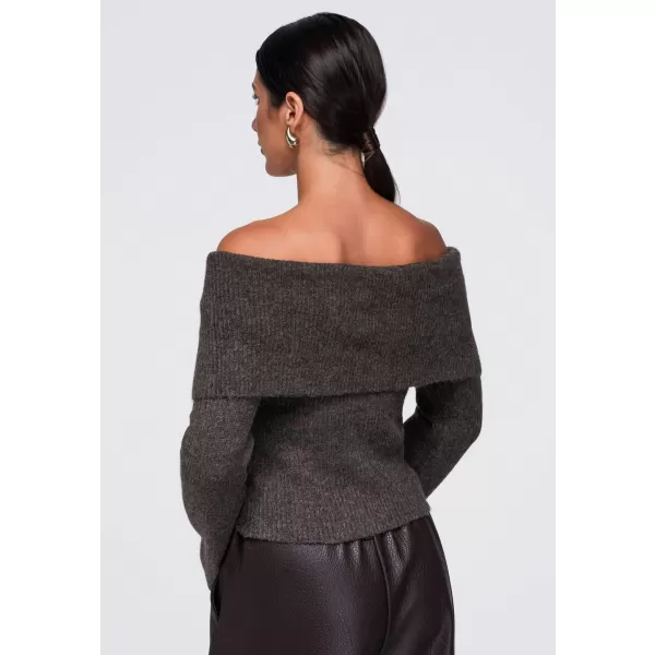  Női pulóver OMBRE OW-SW-E0011 BARNA 