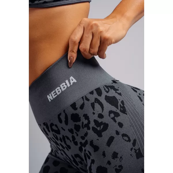  Kompressziós push-up leggings leopárdmintával NEBBIA PRIMAL 849 FEKETE LEOPÁRD 