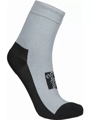 Zokni NORDBLANC NBSX16382 VILÁGOSSZÜRKE KIEMELÉSEK