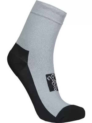 Zokni NORDBLANC NBSX16382 VILÁGOSSZÜRKE KIEMELÉSEK