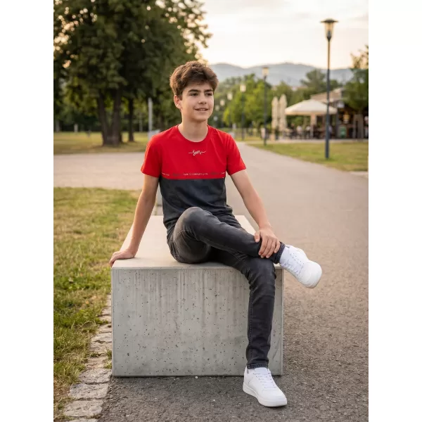  Fiús ing SAM 73 BARRY BT 542 FEKETE 