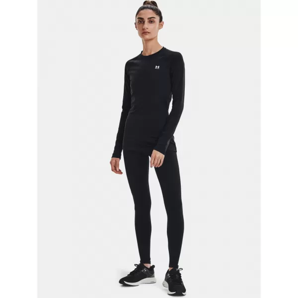  Női póló UNDER ARMOUR AUTHENTICS CREW 1368701-001 FEKETE 