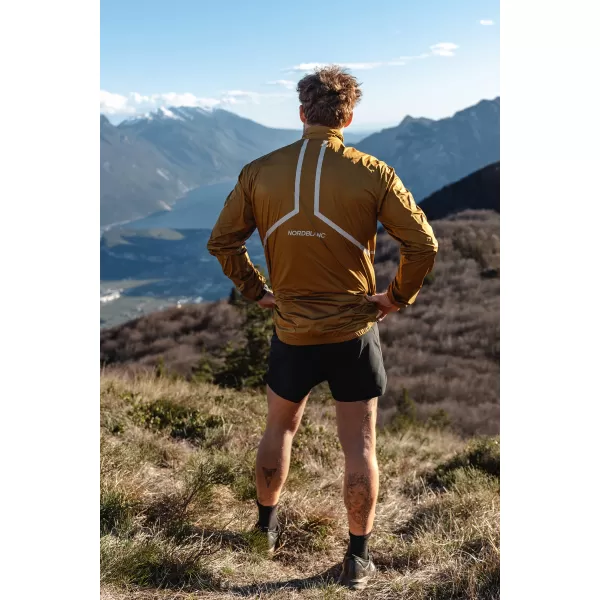  Férfi sportdzseki NORDBLANC REFLECTIVE NBSJM7899 BARNA 