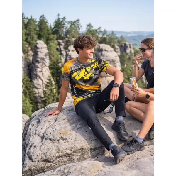  Férfi prémium funkcionális póló ALTISPORT VOJ/ALM014TR01 FEKETE ÉS SÁRGA 