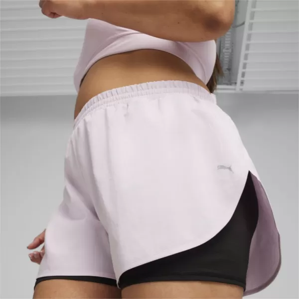  Női rövidnadrág PUMA RUN FAV WOVEN 2IN1 SHORT W 523181-60 FEKETE 
