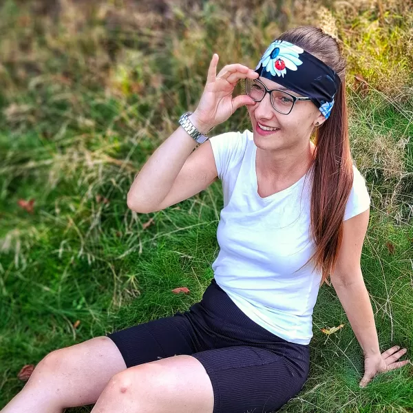  Gyermek sport fejpánt WAMU LUČNÍ KYTKY FEKETE 