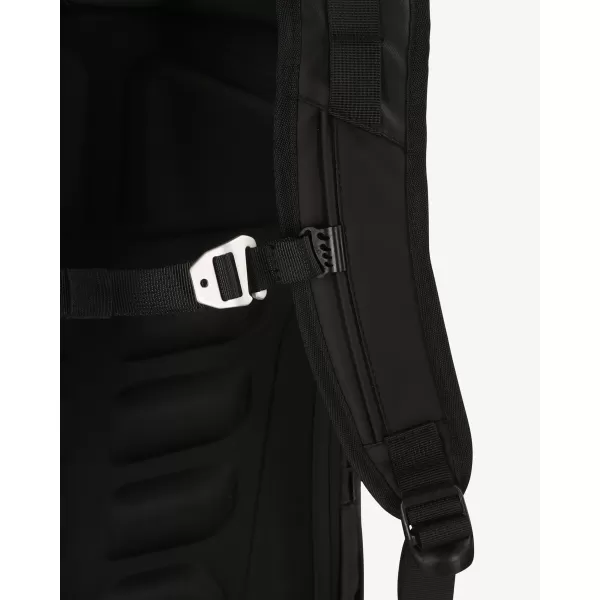  Városi hátizsák KILPI NUEVO 15-U WU0905KI FEKETE 