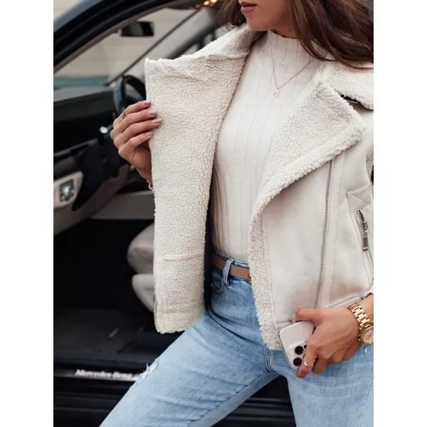  Mellény DSTREET WOOLZIP TY4743 FEHÉR 