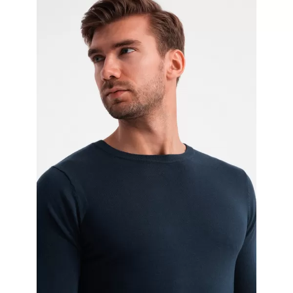  Férfi pulóver OMBRE OM-SWBS-0106 SÖTÉTKÉK 