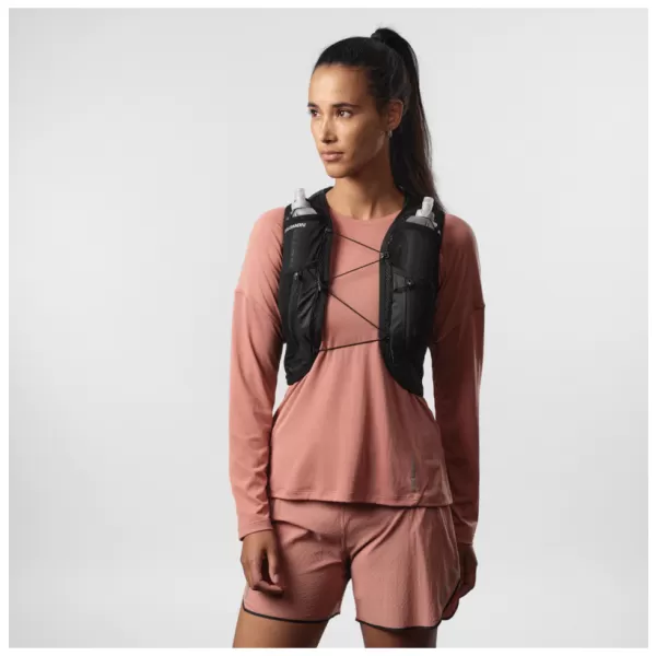  Női hátizsák SALOMON ACTIVE SKIN 12 WOMEN SET LC2178600 FEKETE/FÉM 
