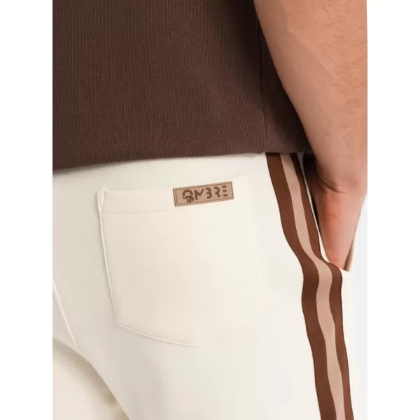  Férfi rövidnadrág OMBRE OM-SRSK-0156 KRÉM 