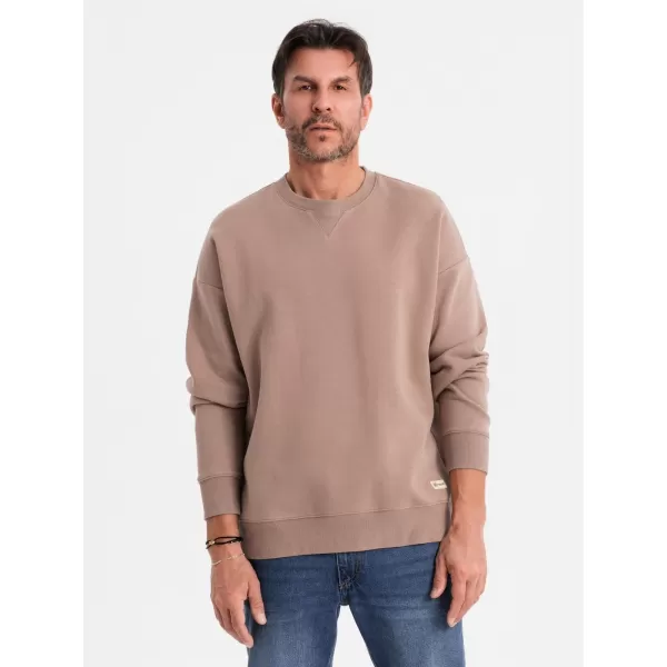  Férfi pulóver OMBRE OU-SNBC-0104 BARNA 