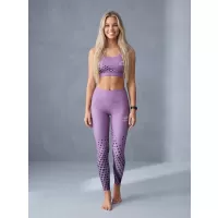 lila