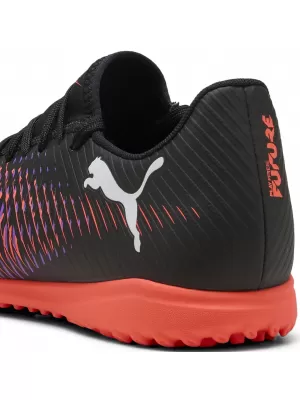 Csizma PUMA FUTURE 8 PLAY TT 108378_01 FEKETE/FEHÉR/IZZÓ PIROS