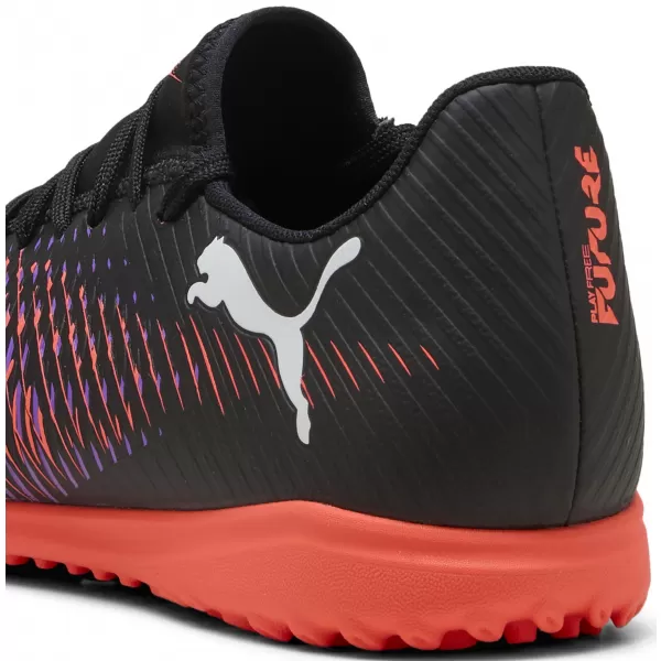  Csizma PUMA FUTURE 8 PLAY TT 108378_01 FEKETE/FEHÉR/IZZÓ PIROS 