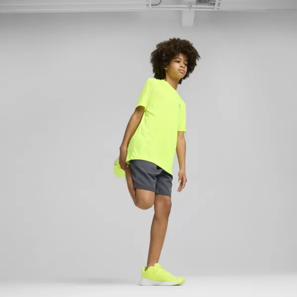 Rövidnadrág PUMA TAD ESS WOVEN SHORTS 526539_69 GALAKTIKUS SZÜRKE 