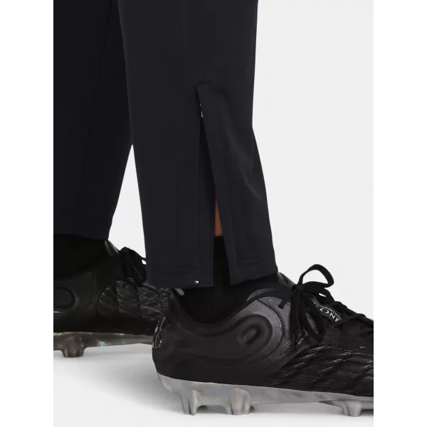  Férfi sportnadrág UNDER ARMOUR MS CH. PIQUE PANT 1382602-001 FEKETE 