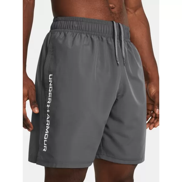  Férfi rövidnadrág UNDER ARMOUR WOVEN WDMK SHORTS 1383356-025 SZÜRKE 