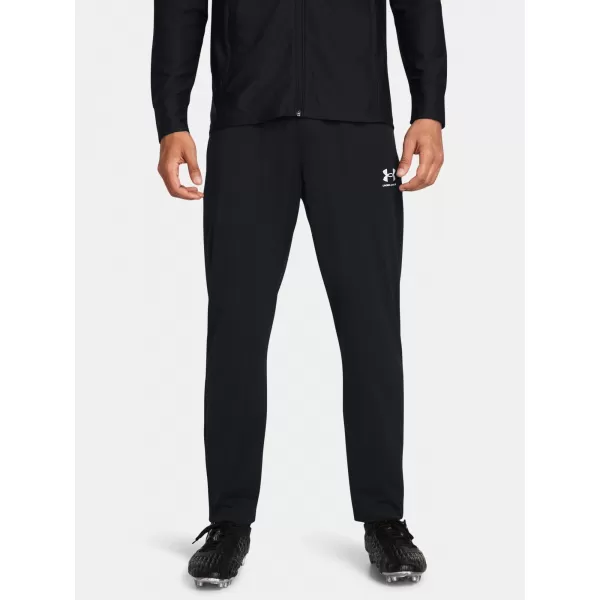 Férfi sportnadrág UNDER ARMOUR MS CH. PIQUE PANT 1382602-001 FEKETE 