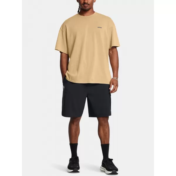  Férfi rövidnadrág UNDER ARMOUR VIBE WOVEN CARGO SHORT 1386560-001 FEKETE 