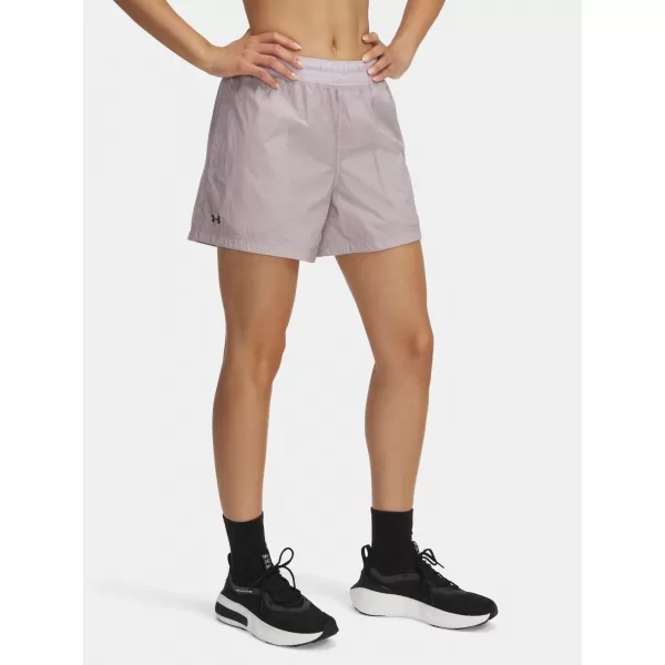  Női rövidnadrág UNDER ARMOUR RIVAL WOVEN SHORT 1389628-009 SZÜRKE 
