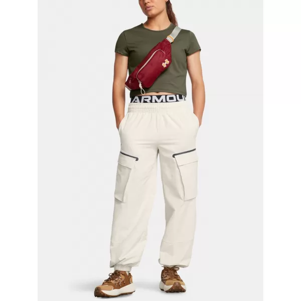  Női sportnadrág UNDER ARMOUR UNSTOPPABLE CARGO PANT 1386481-110 FEHÉR 