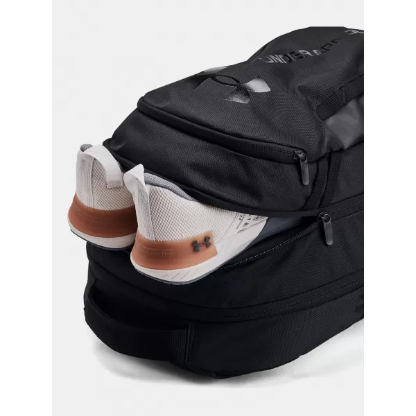  Hátizsák UNDER ARMOUR HUSTLE 6.0 BACKPACK 1384672-003 FEKETE 
