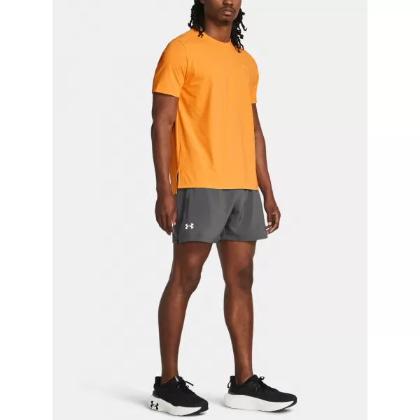  Férfi rövidnadrág UNDER ARMOUR LAUNCH 5'' SHORTS 1382617-025 SZÜRKE 