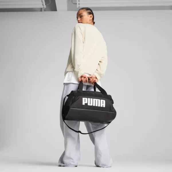  Sportzsák PUMA CHALLENGER EXTRA SMALL SPORTS BAG 091142-01 FEKETE 