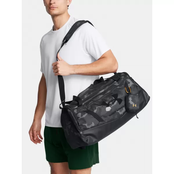  Táska UNDER ARMOUR UNDENIABLE 5.0 DUFFLE SM 1369222-007 FEKETE 