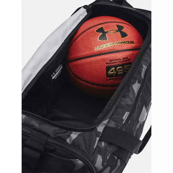  Táska UNDER ARMOUR UNDENIABLE 5.0 DUFFLE SM 1369222-007 FEKETE 