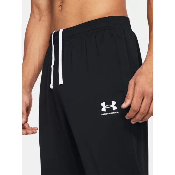  Férfi sportnadrág UNDER ARMOUR M'S CH. PIQUE PANT 1382602-001 FEKETE 