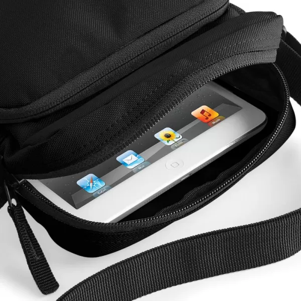  | BG 30 BLACK BagBase 